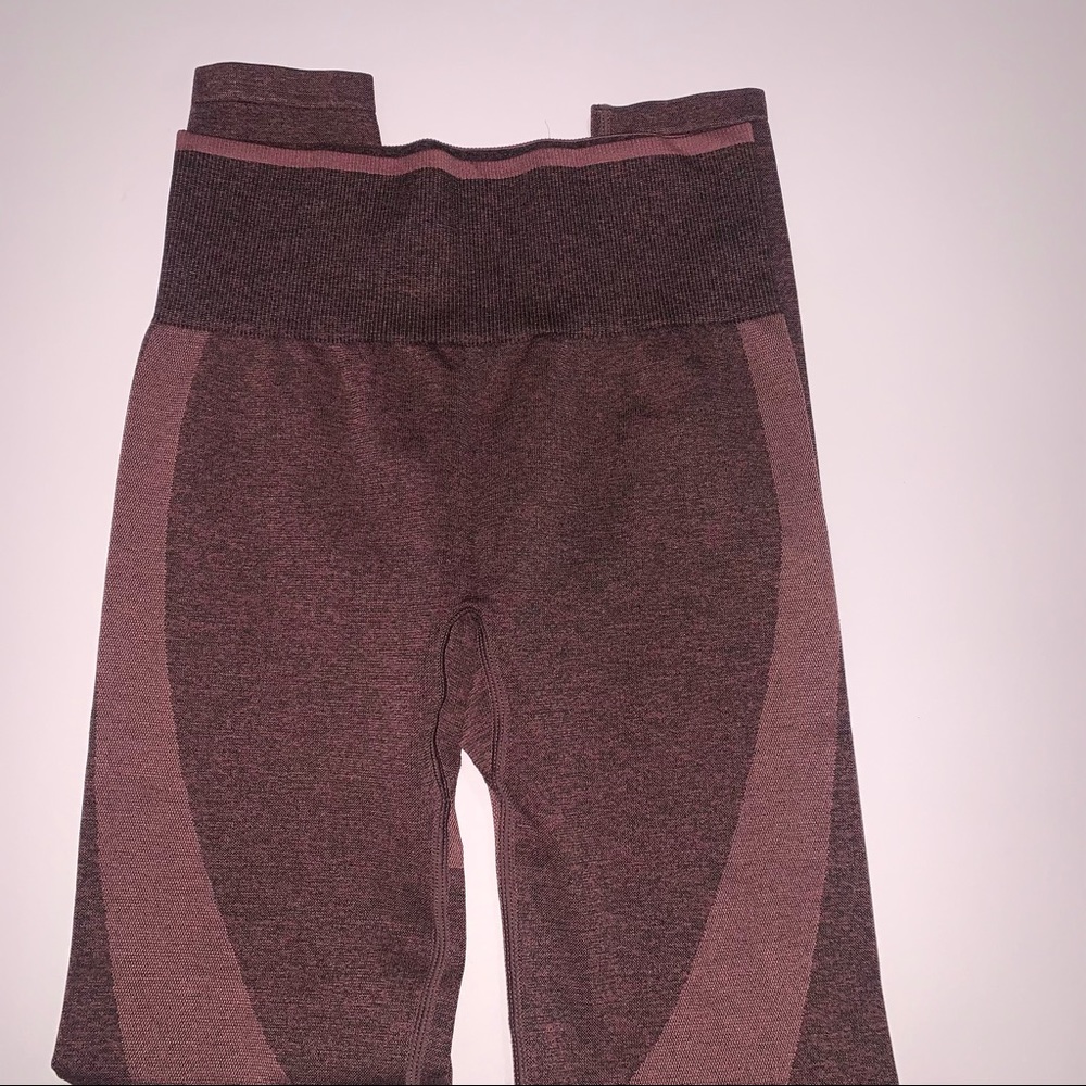 PINK Victoria Secret Seamless Workout Leggings - Picture 7 of 11